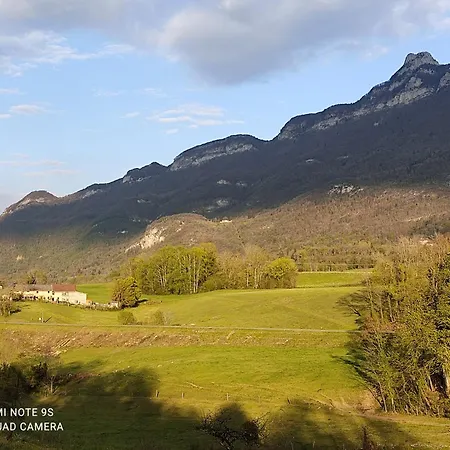 La Nature Chez Les Garcons * Saint-Paul-sur-Yenne