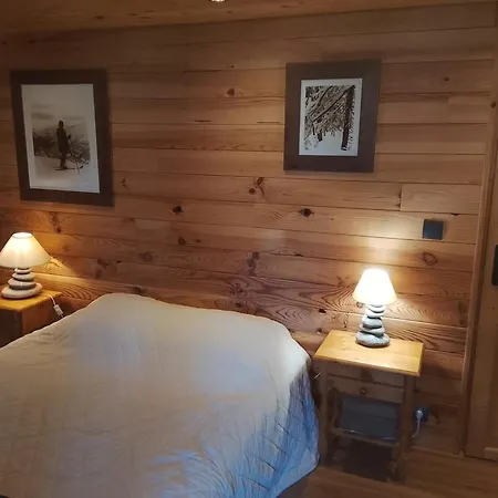 La Nature Chez Les Garcons Bed & Breakfast *